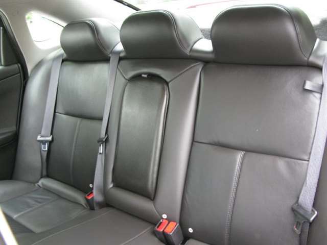 2010 Chevrolet Impala LT 4dr Sedan